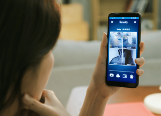 Espionaje en la Cámara del Celular: Cómo los Ciberdelincuentes Atacan y Cómo Protegerte Espionaje cámara celular