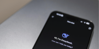 DeepSeek en China: La IA que Revoluciona y Desata Controversia en EE.UU. Inteligencia artificial china DeepSeek genera controversia